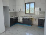 LAPTA’DA LÜKS 2+1 | HAVUZLU SİTE | DAĞ & DENİZ MANZARASI GENİŞ BALKON