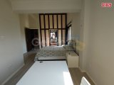 Doğa Manzaralı Havuzlu Şık Villa