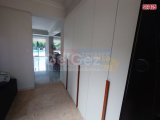 Doğa Manzaralı Havuzlu Şık Villa