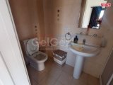 Doğa Manzaralı Havuzlu Şık Villa