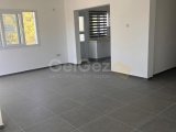Gazimağusa Çanakkale Mahallesi kalilant bölgesinde caddeye iki dakika yürüme mesafesinde 3 +1 eşyasız sıfır satılık daire
