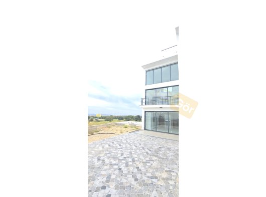 Gazimağusa Tatlısu’da Eşdeğer Koçanlı 2+1 Loft Daire