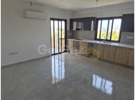 Girne Alsancak'ta Satılık 2+1 Eşyasız Daire - Yatırım Fırsatı!