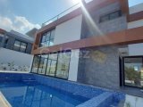 3 KATLI AKILLI VİLLA – 4+1 – 350 M2 – FULL EŞYALI – SIFIR – HAVUZLU – KIRALIK