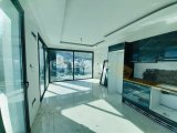 Girne Merkez'de Satılık Lüks Penthouse - Şehir ve Doğa Manzarası!