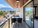 Girne Merkez'de Şehir ve Doğa Manzaralı 2+1 Ful Eşyalı Daire