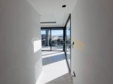 Girne Merkez'de Satılık Lüks Penthouse - Şehir ve Doğa Manzarası!