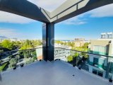 Girne Merkez'de Satılık Lüks Penthouse - Şehir ve Doğa Manzarası!