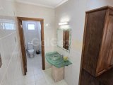 Nezih Bir Mahallede Kiralık ve Eşyalı 3 Yatak Odalı Zemin Kat Ev