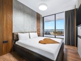 Büyüleyici Deniz Manzaralı 2+1 Daire, Long Beach'te Satılık!