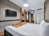 Büyüleyici Deniz Manzaralı 2+1 Daire, Long Beach'te Satılık!