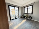LEFKOŞA GÖNYELİ’DE TİCARİ İZİNLİ, KDV VE TRAFOSU ÖDENMİŞ SATILIK EN SUİT 3+1 DAİRE