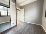 LEFKOŞA GÖNYELİ’DE TİCARİ İZİNLİ, KDV VE TRAFOSU ÖDENMİŞ SATILIK EN SUİT 3+1 DAİRE