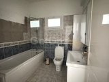 GİRNE MERKEZ’DE DENİZ MANZARALI, AKÇİÇEK HASTANESİ ARKASINDA FULL EŞYALI KİRALIK 3+1 DAİRE