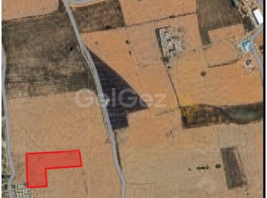 GAZİMAĞUSA VADİLİ’de TÜRK TAPULU FIRSAT 7876,88m2 ARSA