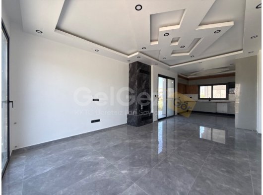 LEFKOŞA YENİKENT’te 4+1 TÜRK TAPULU VİLLA