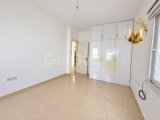 GİRNE ALSANCAK’TA NEZİH BİR SİTE İÇERİSİNDE 3+1 SATILIK DAİRE