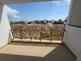 DENİZE 300 MT 4. KAT DENİZ MANZARALI KOÇAN HAZIR STÜDYO 52.000 GBP İ