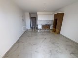 DENİZE 300 MT 4. KAT DENİZ MANZARALI KOÇAN HAZIR STÜDYO 52.000 GBP İ