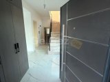 GİRNE ÇATALKÖY’DE SATILIK SIFIR 4+1 VİLLA