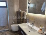 GİRNE MERKEZ’DE SİTE İÇERİSİNDE SATILIK 3+1 DAİRE