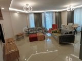 GİRNE MERKEZ’DE SİTE İÇERİSİNDE SATILIK 2+1 DAİRE