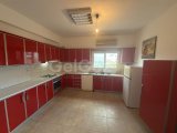Gazimagusa karakol bölgesinde 3+1 eşyalı merkezi konum okula yürüyüş mesafesinde kiralık daire