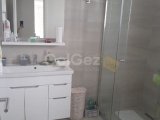 Alsancak'ta Kıbrıs Town House'da Site İçinde Geniş Bahçeli Kiralık 2+1 Daire (Aylık Ödemeli)