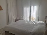 Alsancak'ta Kıbrıs Town House'da Site İçinde Geniş Bahçeli Kiralık 2+1 Daire (Aylık Ödemeli)