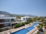 Girne Alsancak'ta Milli Parka Yakın Konumda Greenpark Sitesinde Ortak Havuzlu Özel Teraslı 2+1 Kiralık Daire (6 aylık peşin ödemeli)