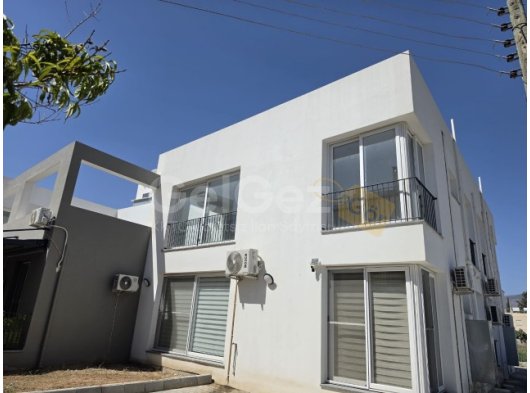 HAMİTKÖY'DE, TÜRK KOÇANLI, 2+1, BALKON DAHİL 120 METREKARE (80+40), YENİ BİTMİŞ, GENİŞ BALKONLU DAİRE