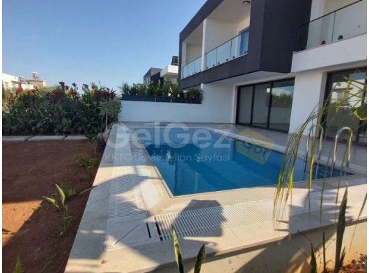 YENİBOĞAZİÇİ KİRALIK ÖZEL HAVUZLU İKİZ VİLLA