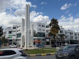 LEFKOŞA'NIN EN MERKEZİ BÖLGESİ OLAN OTOBÜS TERMİNALİ YANINDA, MUHTAR YUSUF GALERİA İŞ MERKEZİ İÇERİSİNDE, TÜRK KOÇANLI, 84 METREKARE BÜYÜKLÜĞÜNDE, İŞ MERKEZ