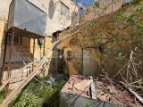 GAZİMAĞUSA SURİÇİNDE SATILIK MÜSTAKİL EV