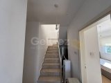 GAZİMAĞUSA MERKEZDE ÜNİVERSİTELERE YAKIN KİRALIK 2+1 DAİRE